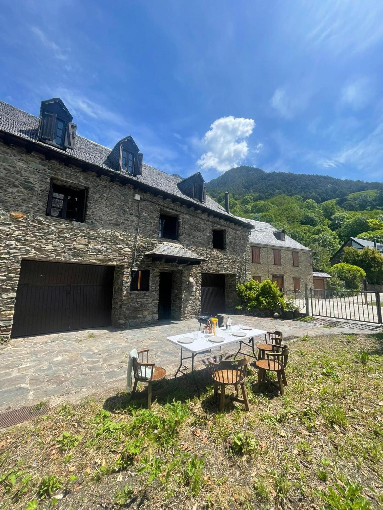 Explora Pirineos Aran Appartement *